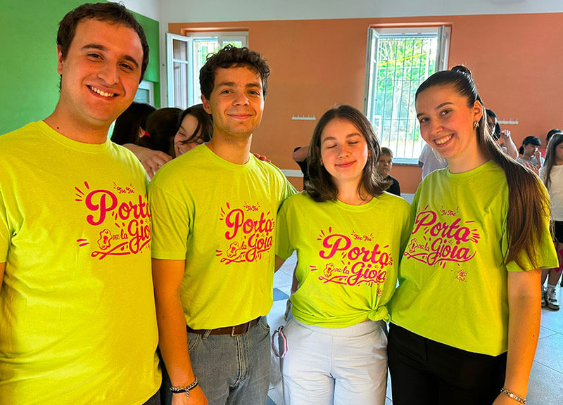 Dott. Luca Alpugiani - Eugenio Grifeo -Elisa Marchesi e Amalia Velescu - ideatori del Brand e staff tecnico